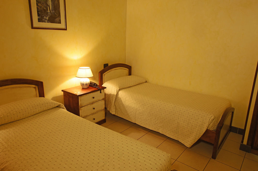 Arcobaleno Rooms Cagliari Exterior photo